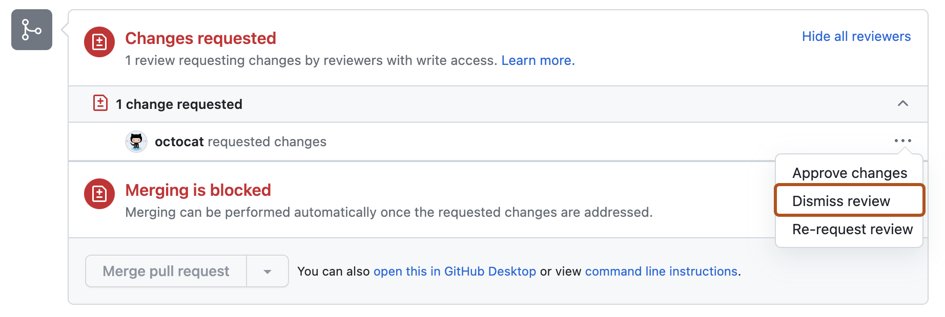 Screenshot: Mergefeld für einen Pull Request. Ein Dropdownmenü mit drei Punkten ist erweitert, und die Option „Review schließen“ ist dunkelorange umrandet.